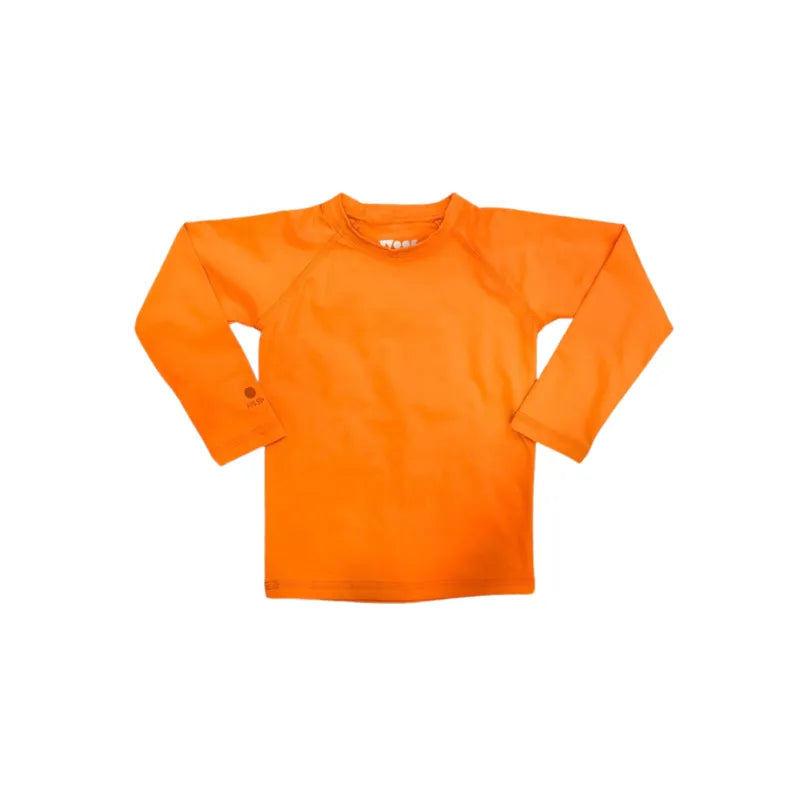 Camiseta-Laranja-com-Proteção-UV-50+