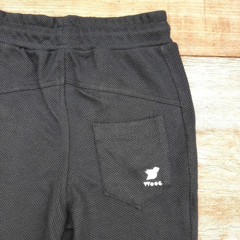 Calça-Jogger-com-Textura-Preta