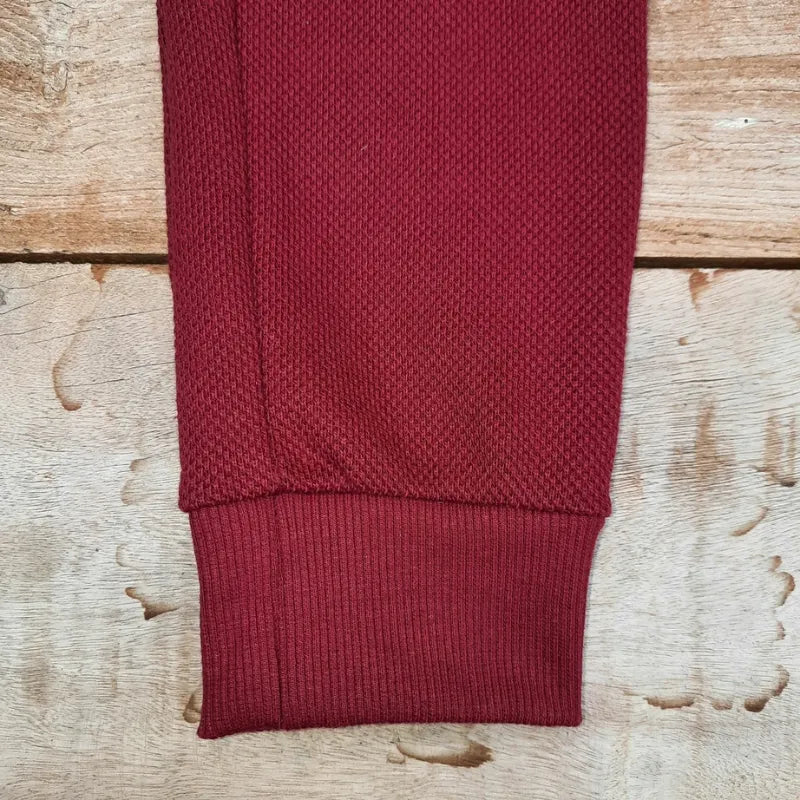 Calça-Jogger-com-Textura-Vinho